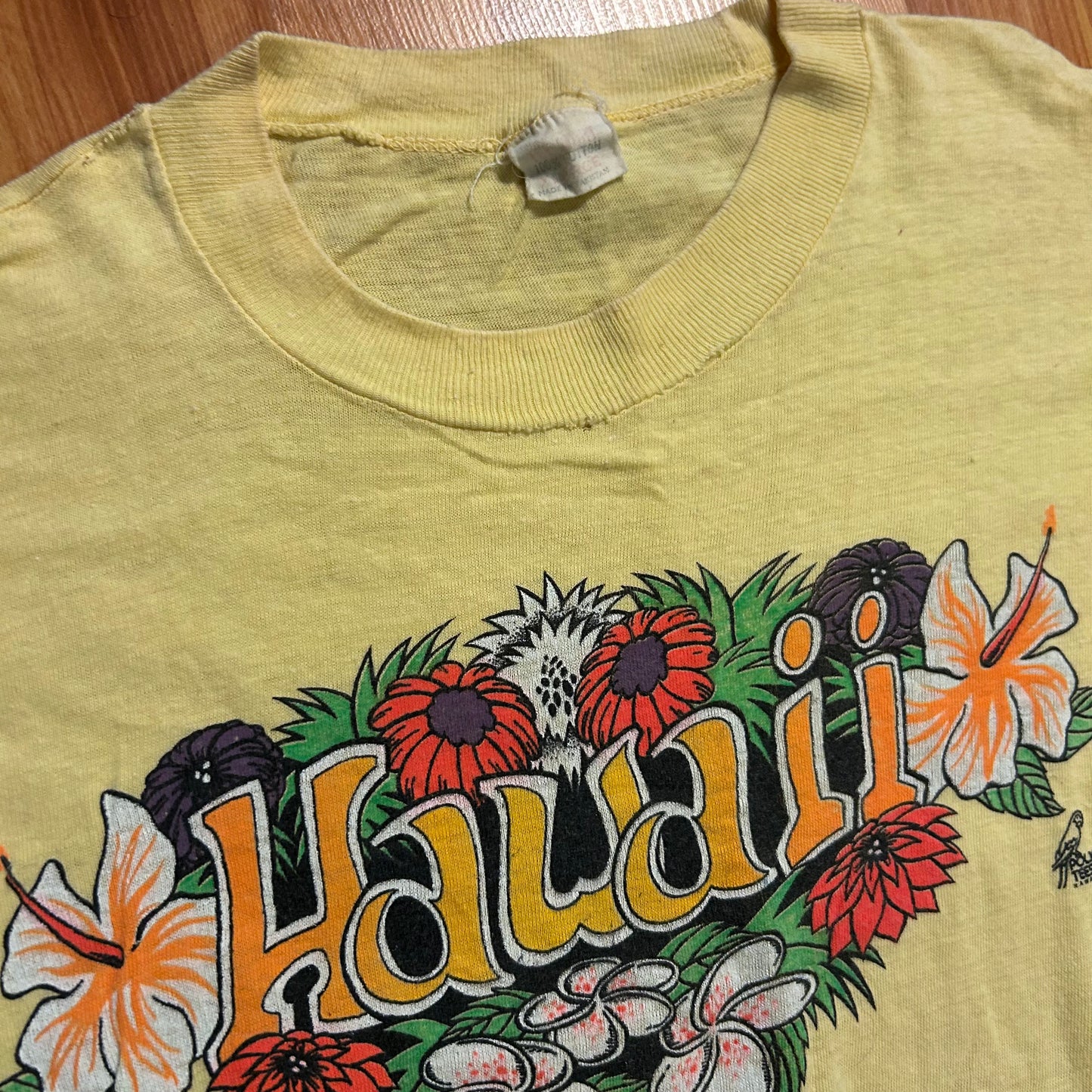 80’s Hawaii Poly Tees Yellow Paper Thin Tshirt - Medium - 20" x 26"