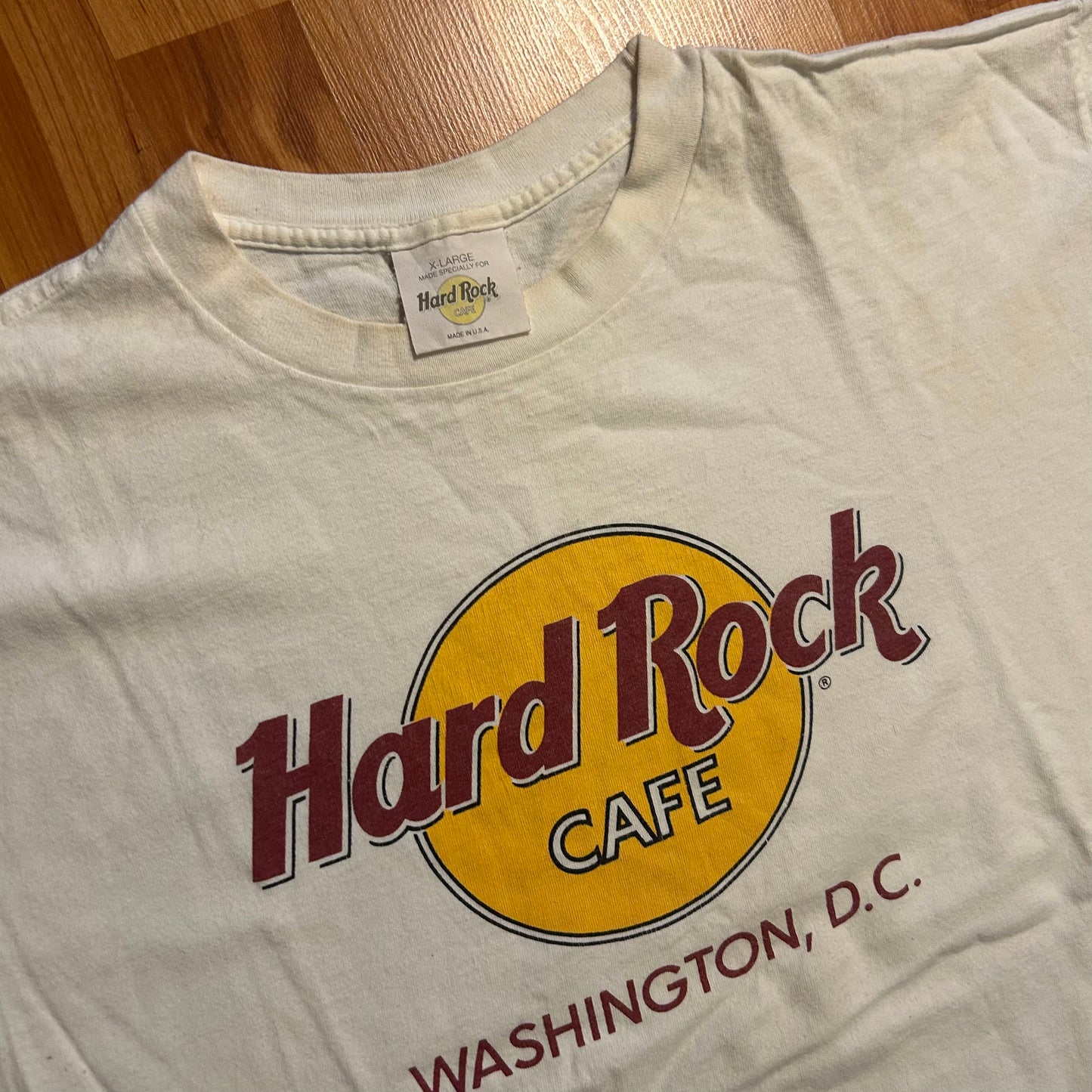 90’s Hard Rock Cafe Washington DC White Tshirt - Large - 23" x 27.5"