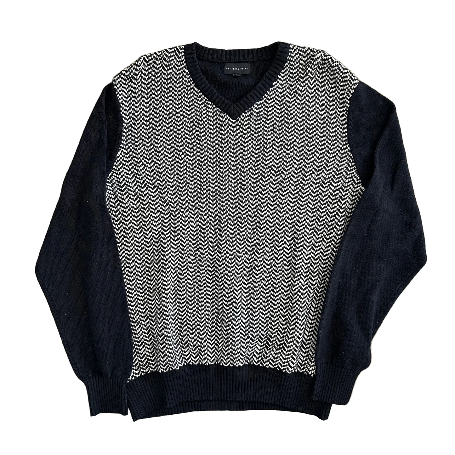 Geoffrey Beene Cotton Black White VNeck Sweater - Large - 22" x 27"