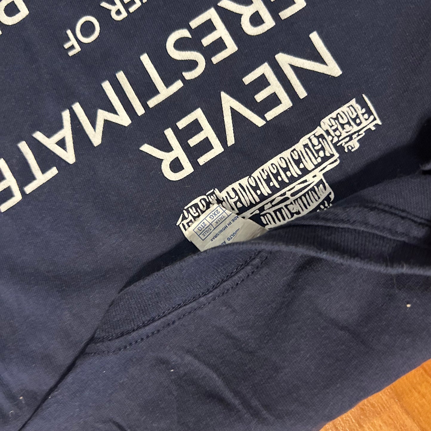 Never Underestimate the Power of Stupid People in Large Groups White House Navy Blue Tshirt - XLarge - 24.5" x 29.5"
