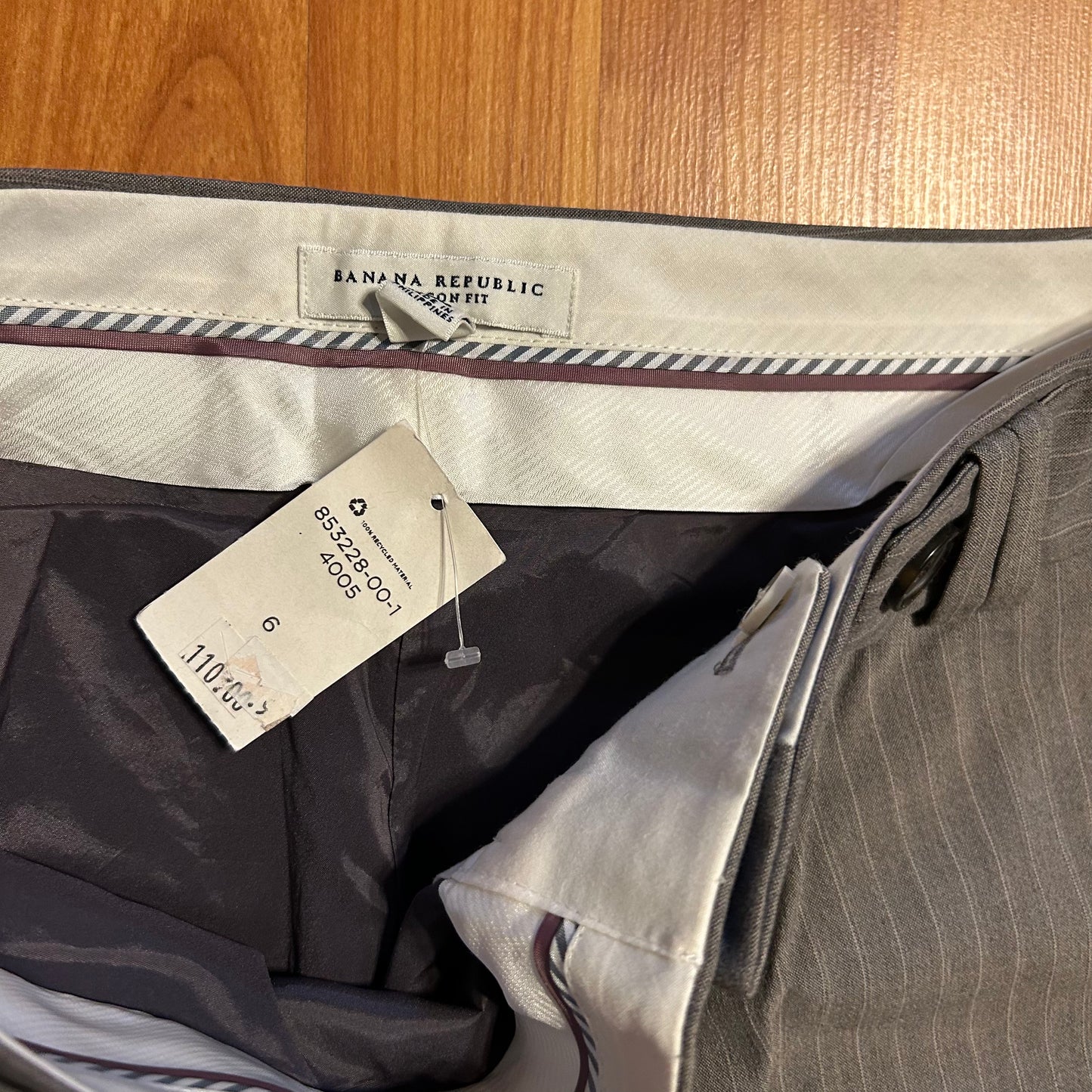 NWT DS Banana Republic Grey Striped Dress Pants Slacks - 32" x 32"