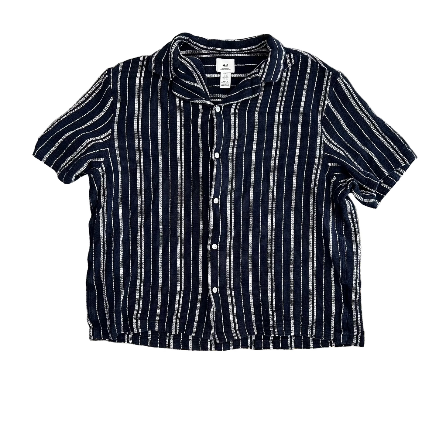 H&M Black White Striped Button Up Shirt - XLarge - 24" x 26"