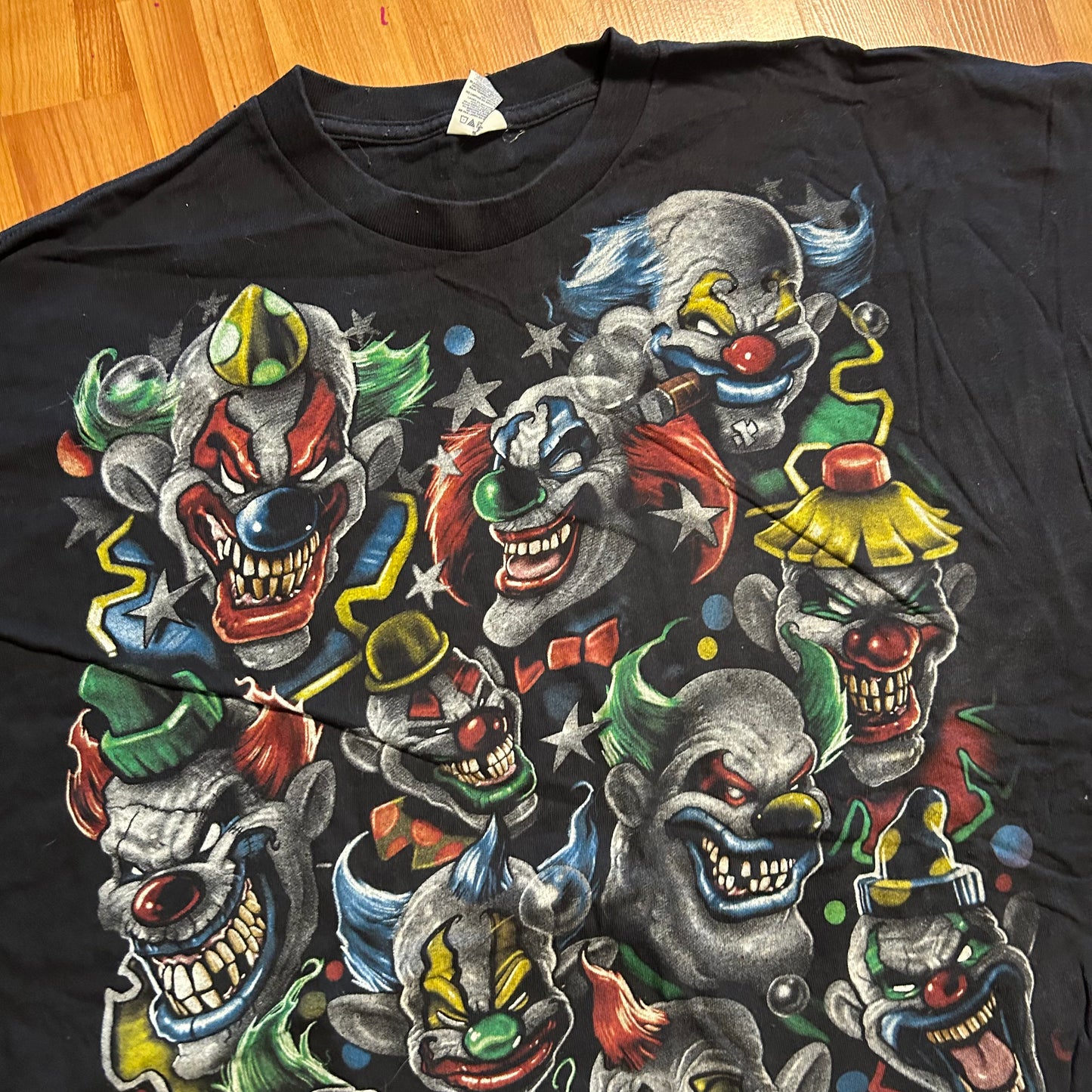 00's Evil Clowns Collage Graphic Tshirt - XLarge - 26.5" x 31"
