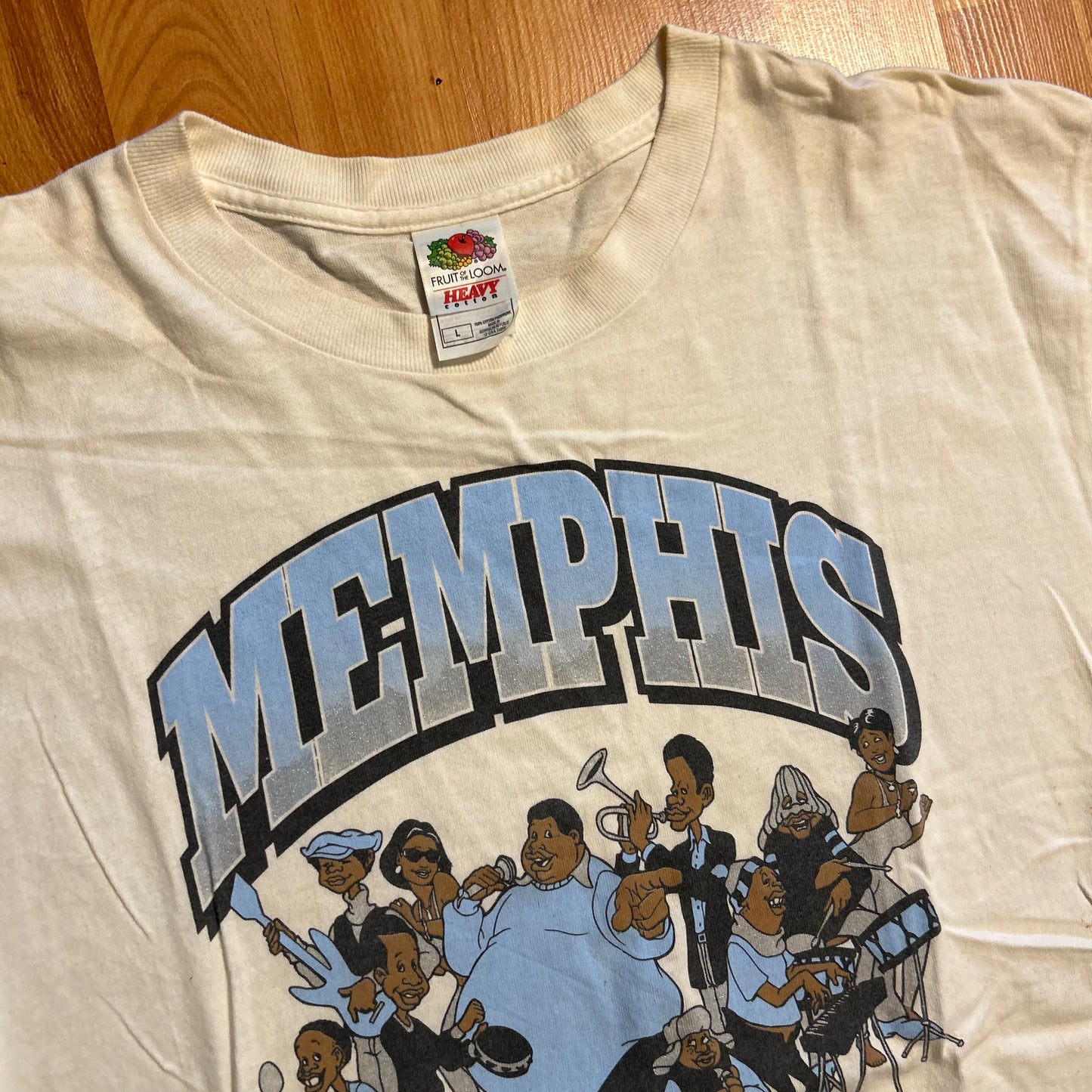 FOTL Memphis Beale Street Home of the Blues White Music Tshirt - Medium - 20.5" x 30.5"