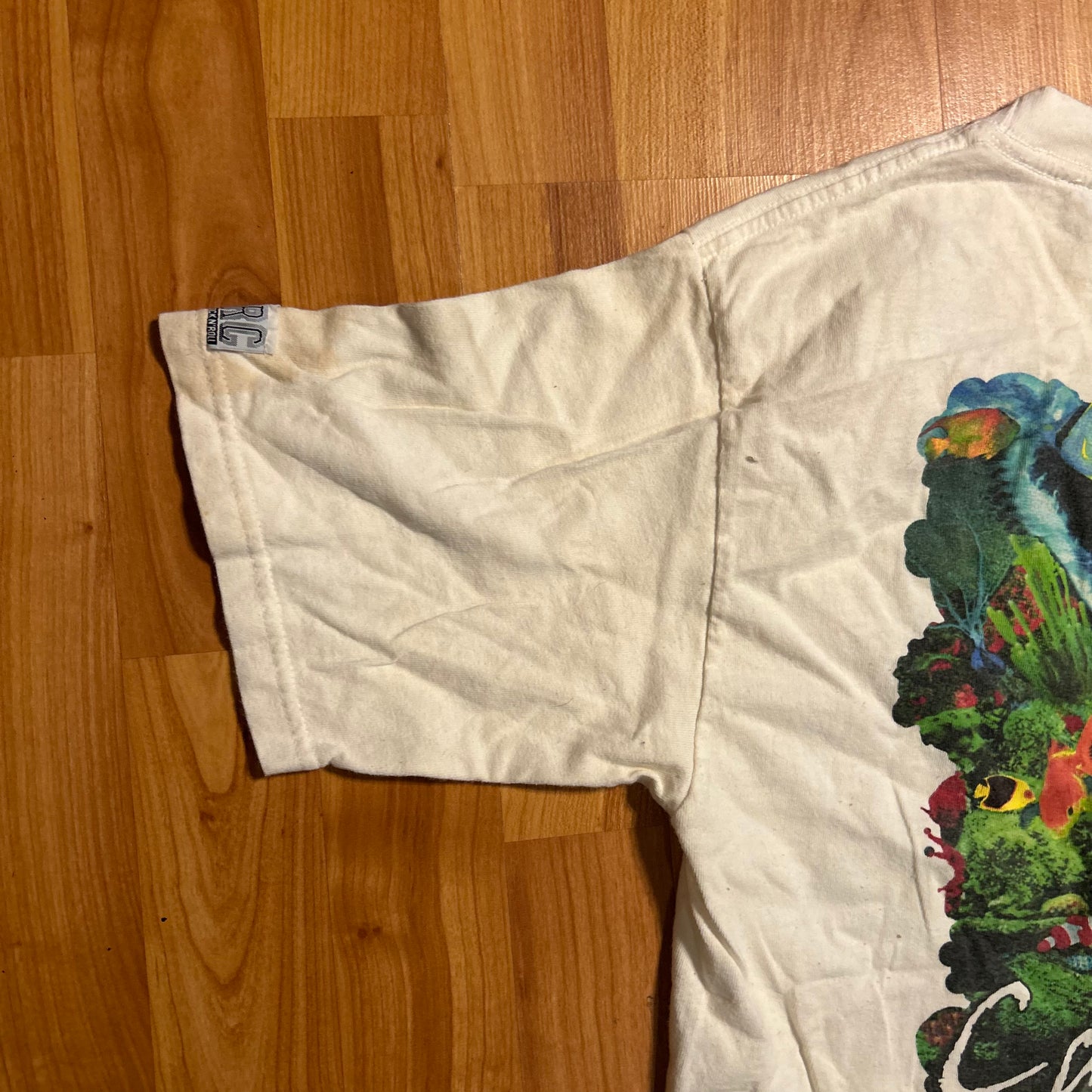 Hard Rock Cafe Cancun White Tshirt - Small - 18.5" x 26"