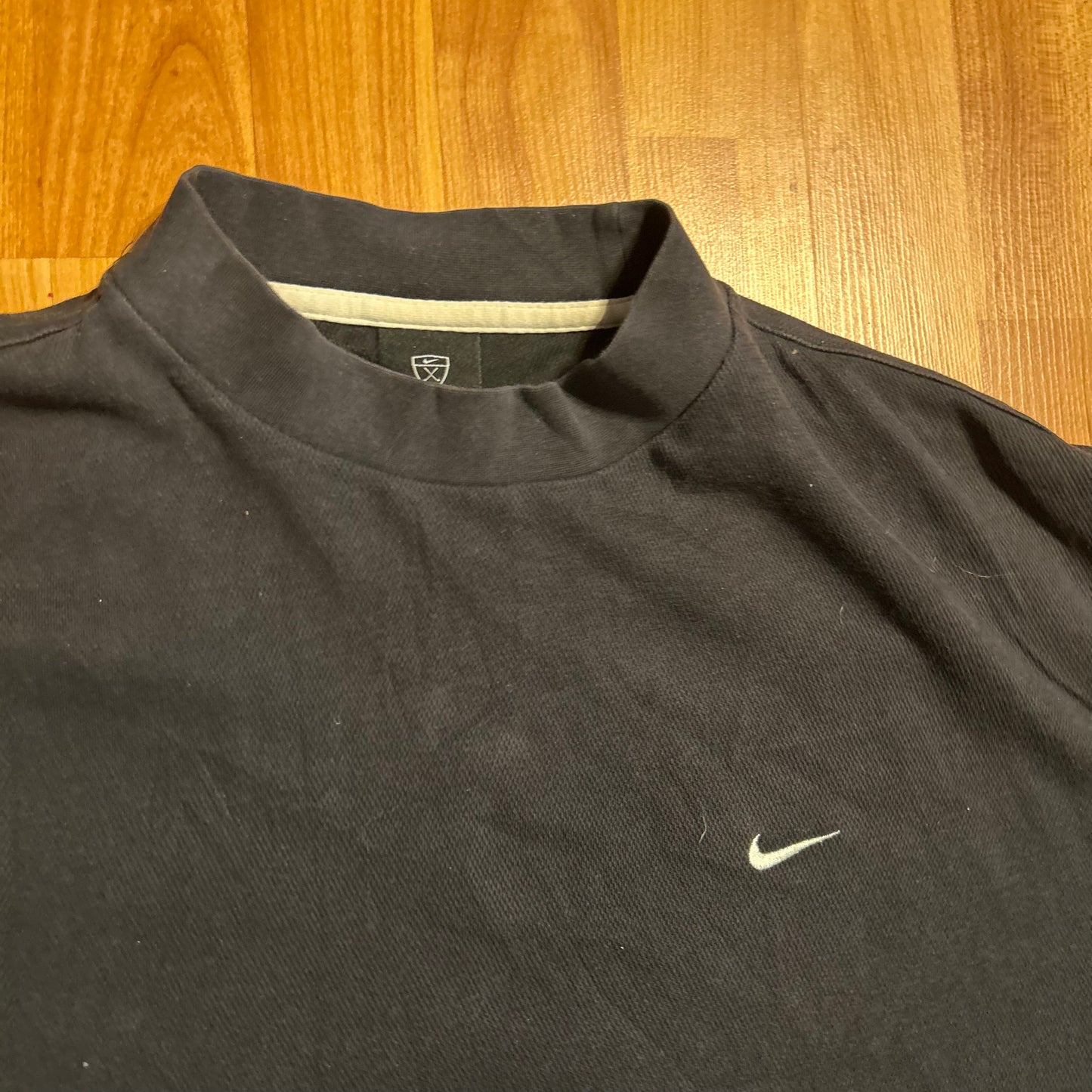 Nike Golf Dri Fit Black Tshirt - XLarge - 25" x 32"