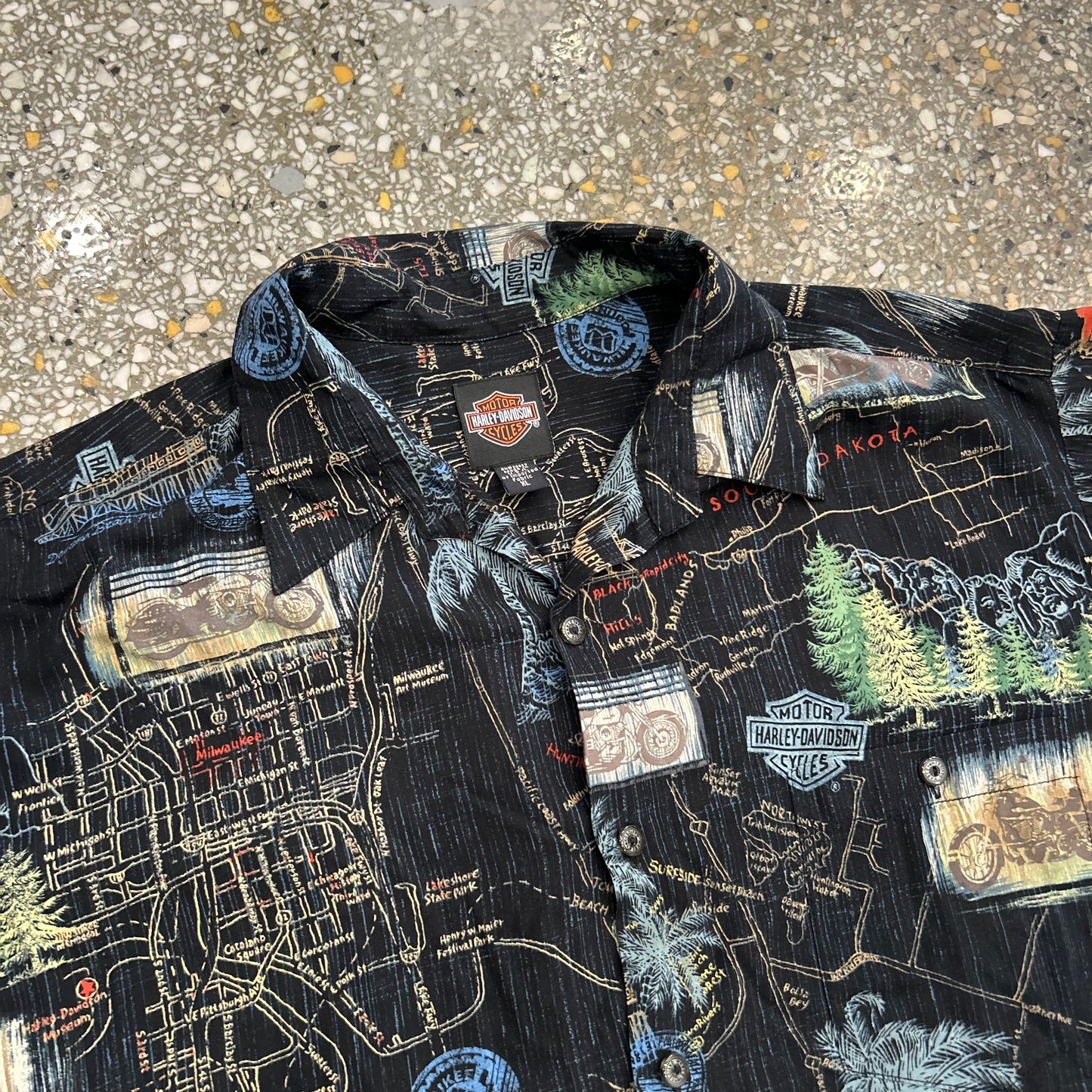 Harley Davidson Hawaiian Rayon Button Up Black Shirt - XLarge - 25" x 30"