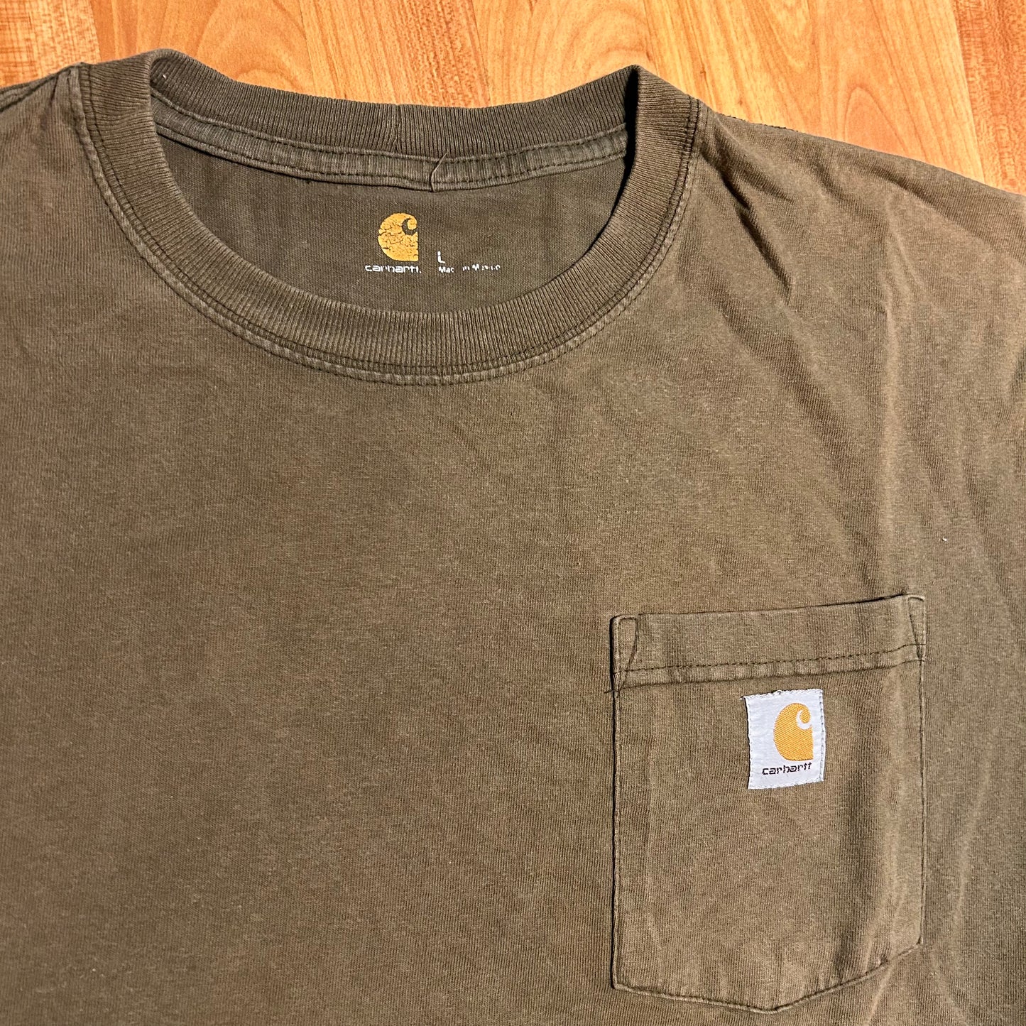 Carphartt Green Brown Faded Carhartt Pocket Tshirt - XLarge - 24" x 29"