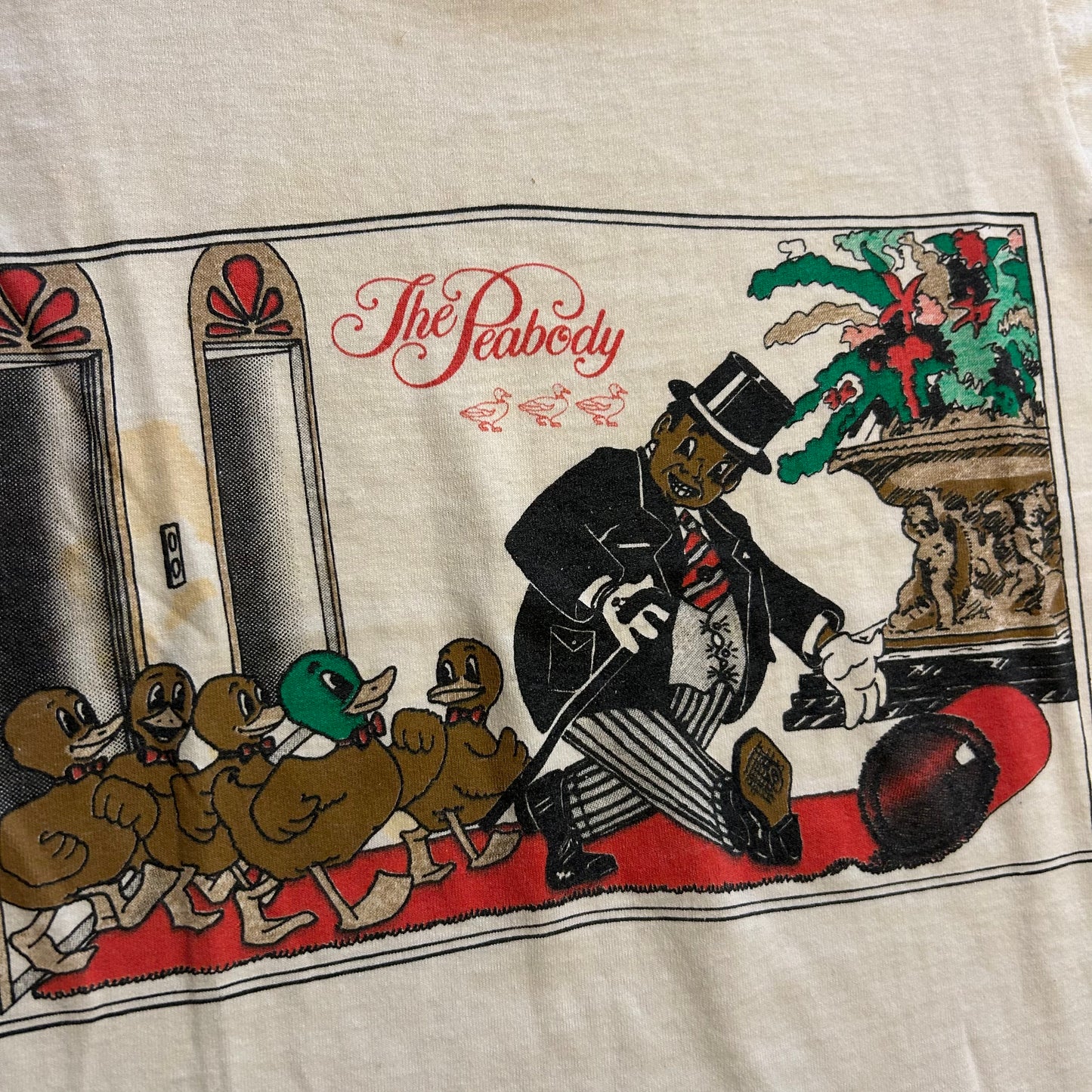 80/90's The Peabody Hotel White Tshirt - XSmall - 15.5" x 20.5"