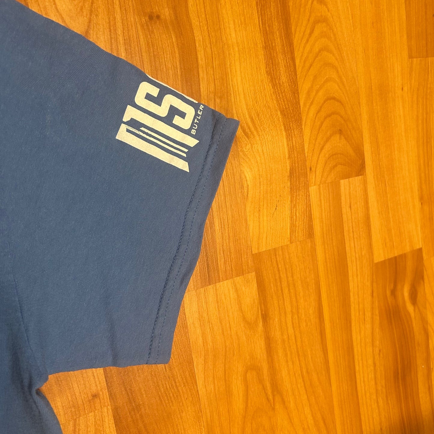 Butler University Bulldogs Into The Streets Blue College Cotton Tshirt - Small - 19.5” x 27”