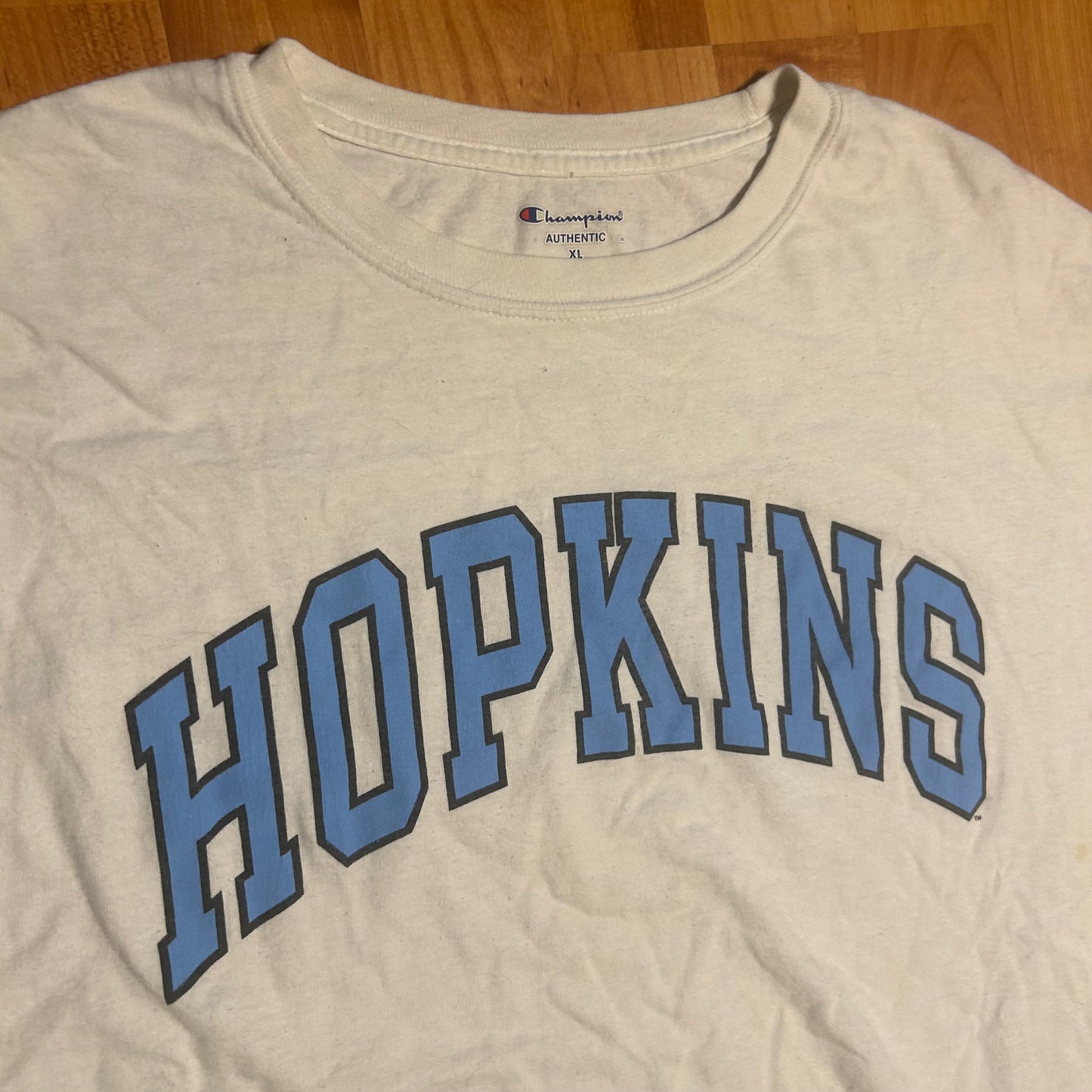 Champion Johns Hopkins Blue Jays Maryland White Light Blue Cotton College Longsleeve Shirt - Large - 22.5” x 27”