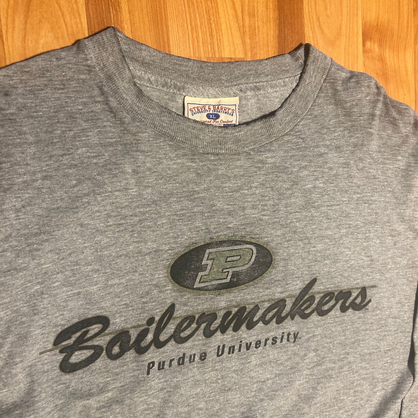 Steve and Barry’s Purdue University Boilermakers Grey Gray 90/10 Cotton Polyester College Longsleeve Shirt - Large - 23” x 29”