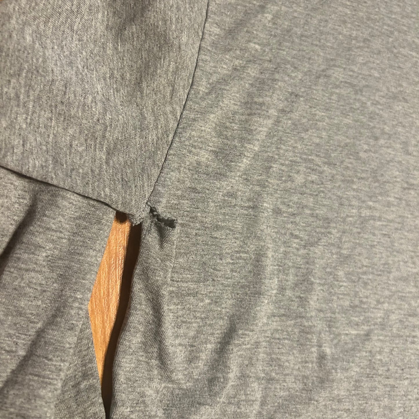 Steve and Barry’s Purdue University Boilermakers Grey Gray 90/10 Cotton Polyester College Longsleeve Shirt - Large - 23” x 29”