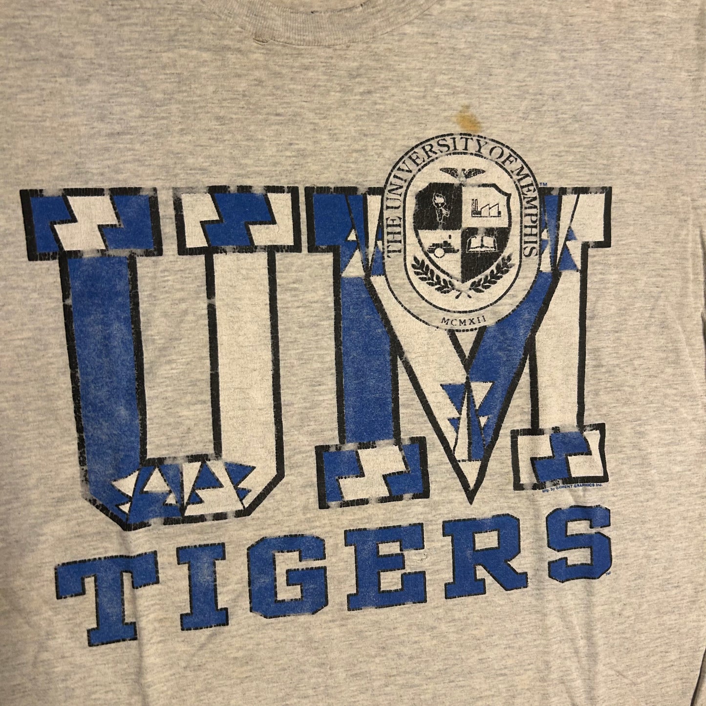 90’s UM Tigers University Memphis Grey Gray White Distressed College Tshirt - XLarge - 25” x 30”