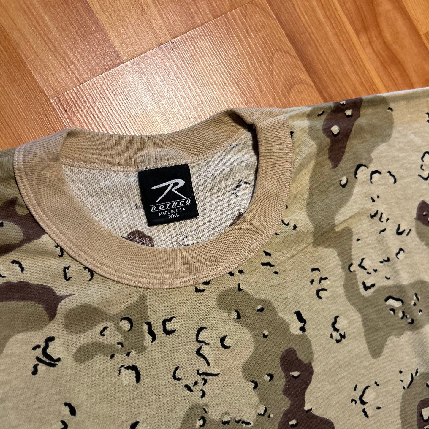 90's Rothco Brown Tan Chocolate Chip Camo Blank Tshirt - XLarge - 24.5" x 30"