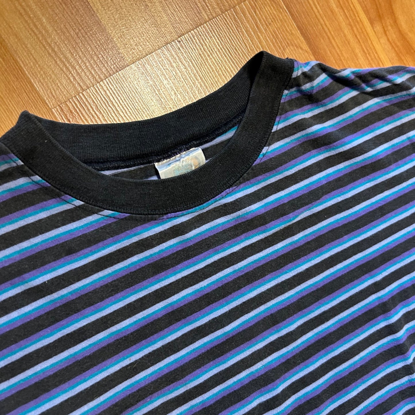 80/90's Multicolor Striped Blue Purple Blank Tshirt - Large - 23" x 27.5"