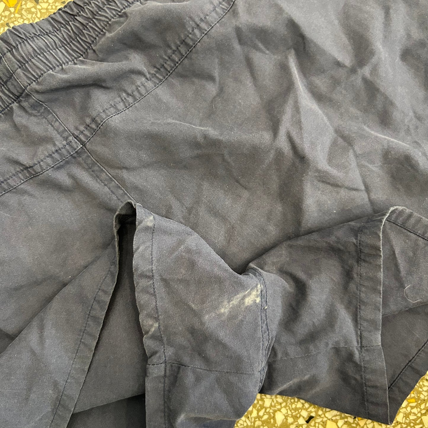 80/90's Beach Baron Navy Blue Shorts - 37" x 3"