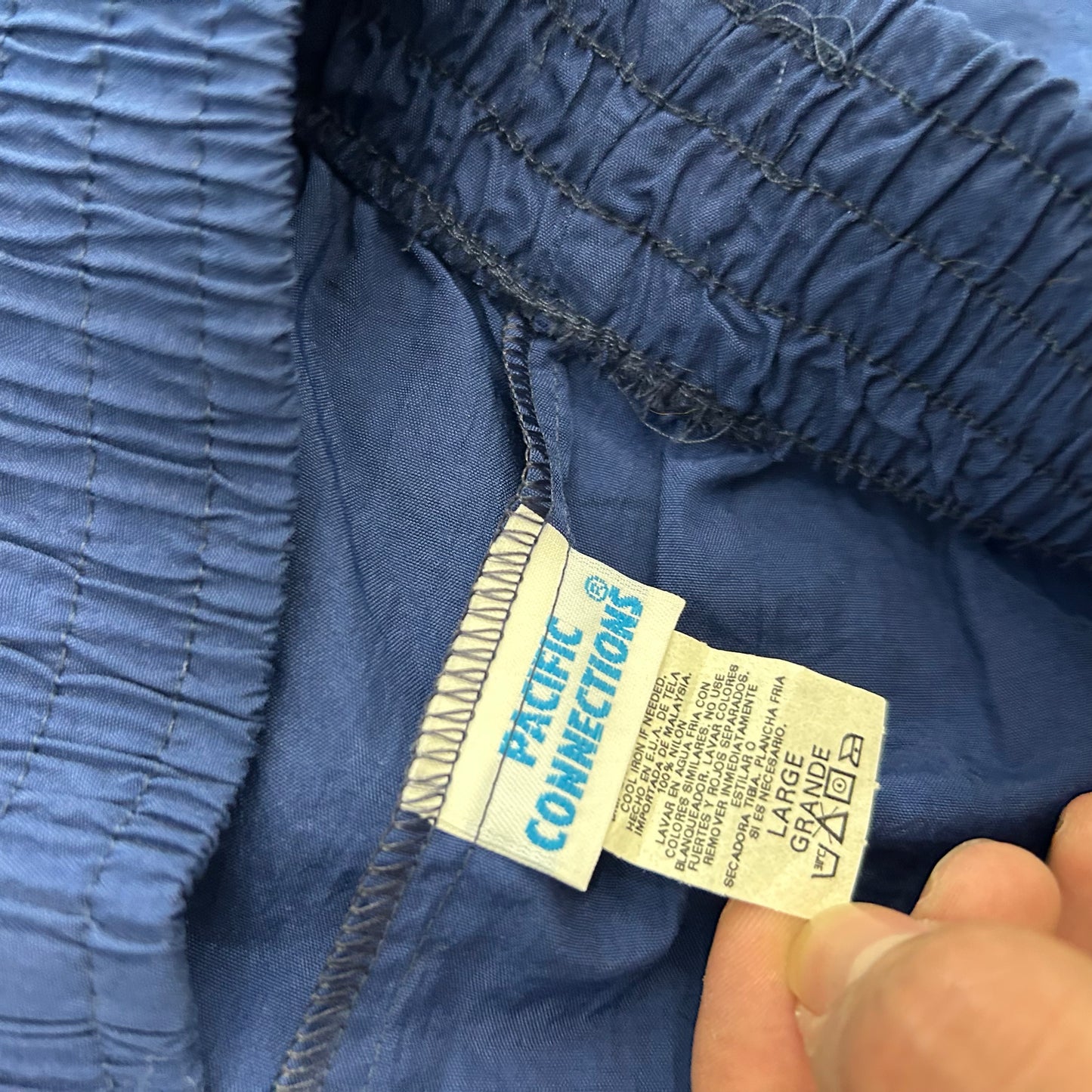 80/90's Pacific Connections Blue Nylon Shorts - 28" x 3.5"