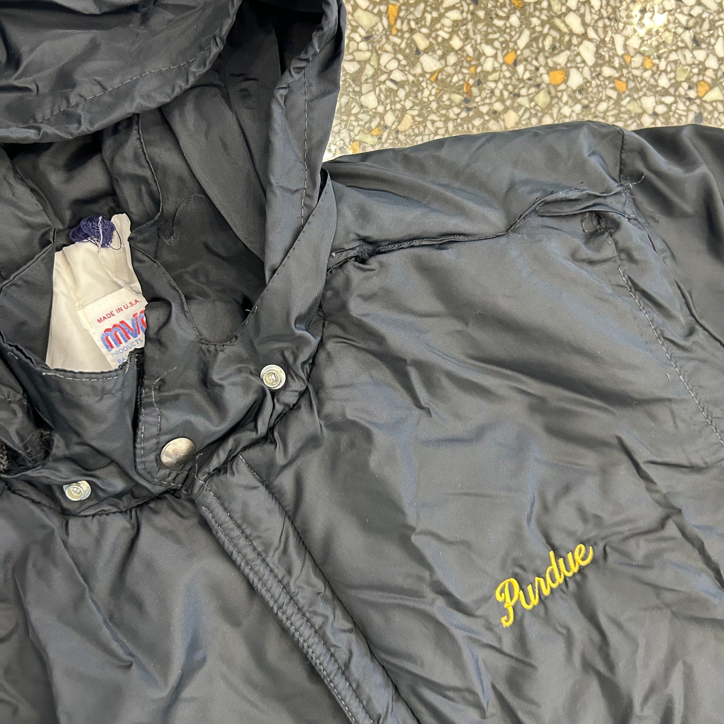 80’s MVP Products Purdue University Hooded Puffer Jacket Coat - XLarge - 25.5" x 24"