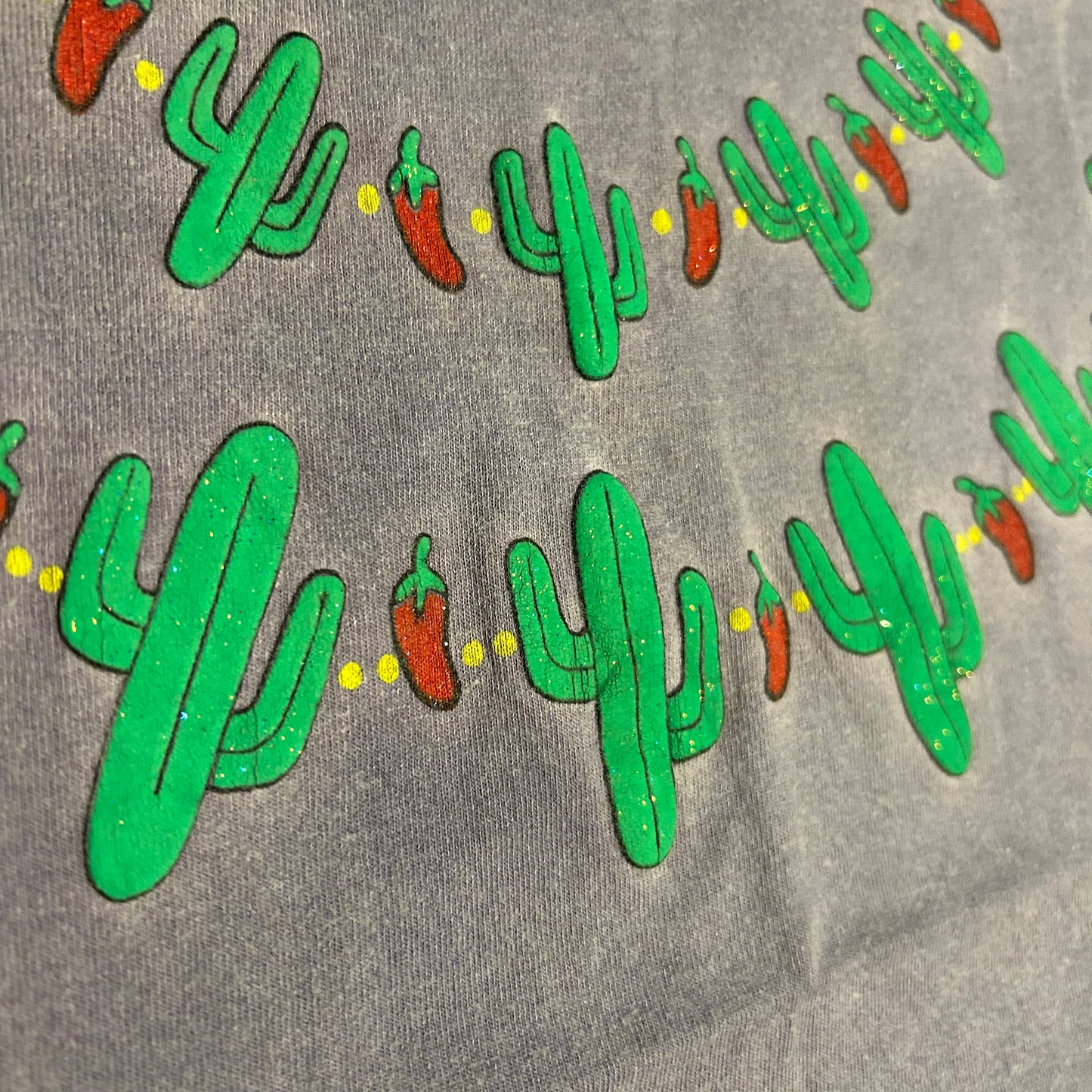 90's Cactus Pepper Jalepeno Light Purple Blue Cotton Tshirt - Large - 23.5" x 29"