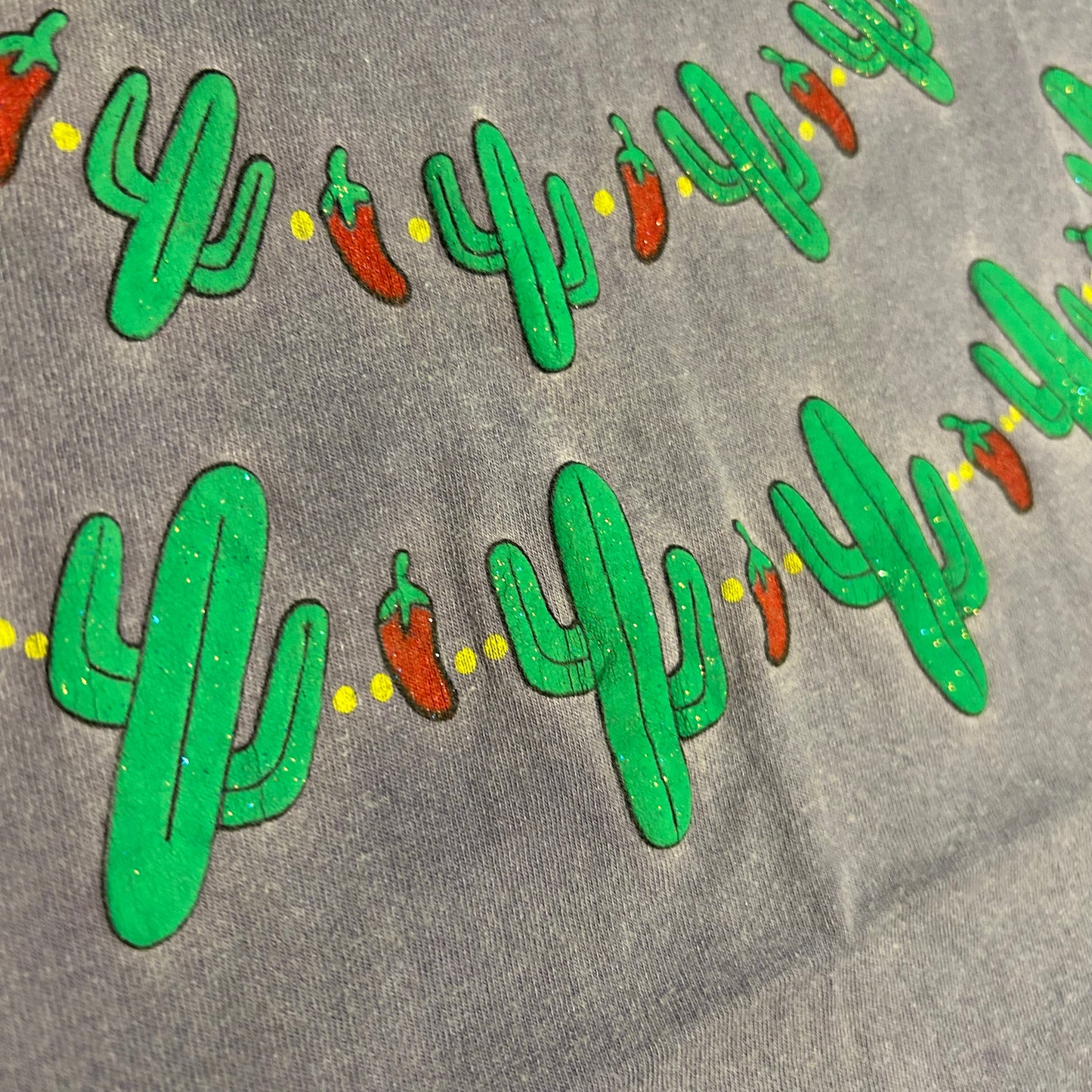 90's Cactus Pepper Jalepeno Light Purple Blue Cotton Tshirt - Large - 23.5" x 29"