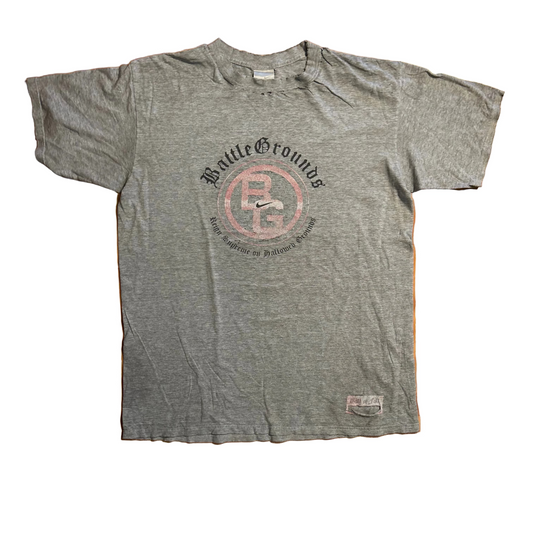 00's Nike Battle Grounds Grey Center Swoosh Tshirt - Large - 23.5" x 32"