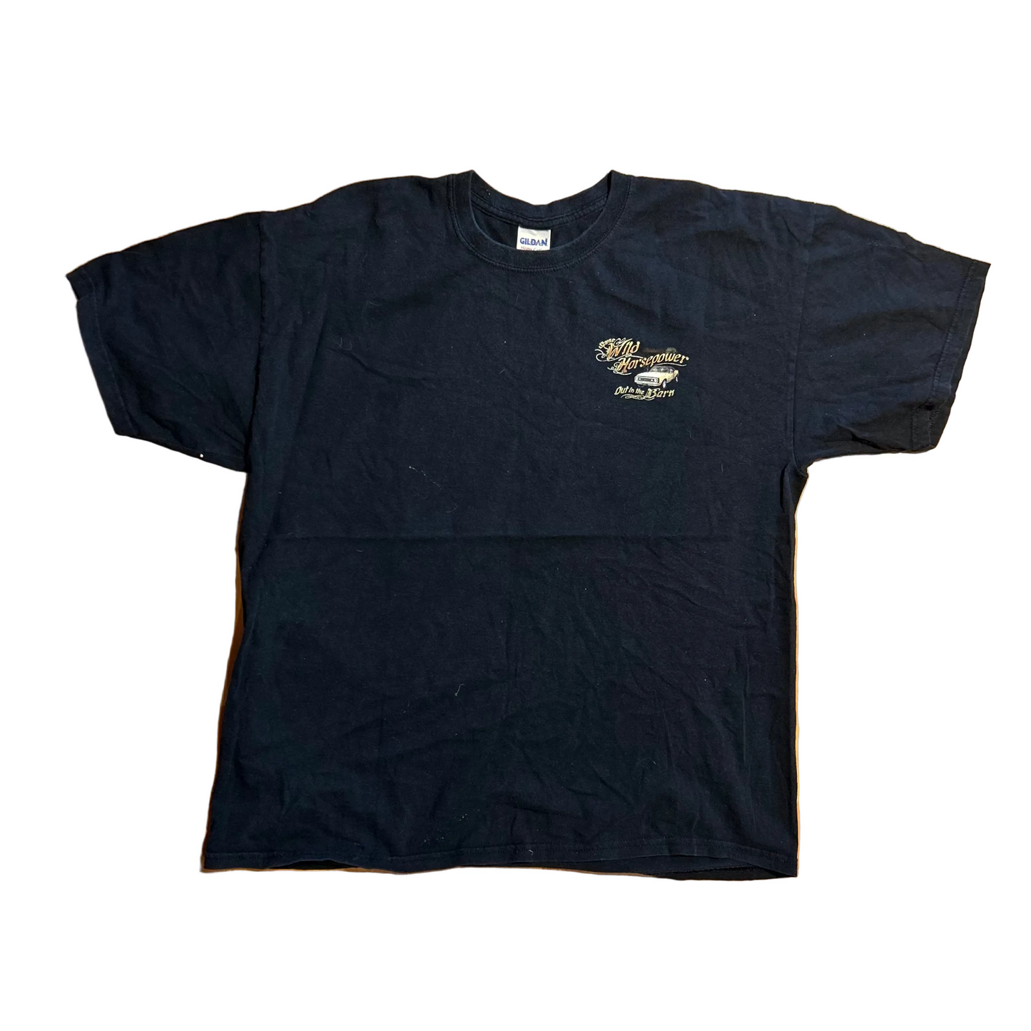 Gildan Wild Horsepower Out in the Barn Cars Black Tshirt - Large - 23" x 29"