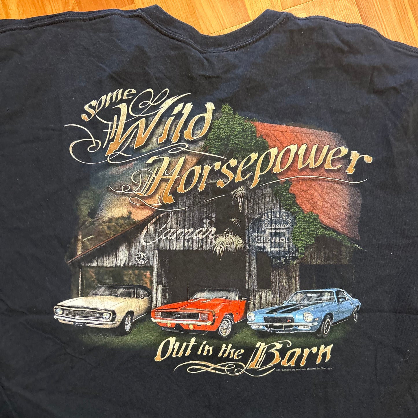 Gildan Wild Horsepower Out in the Barn Cars Black Tshirt - Large - 23" x 29"