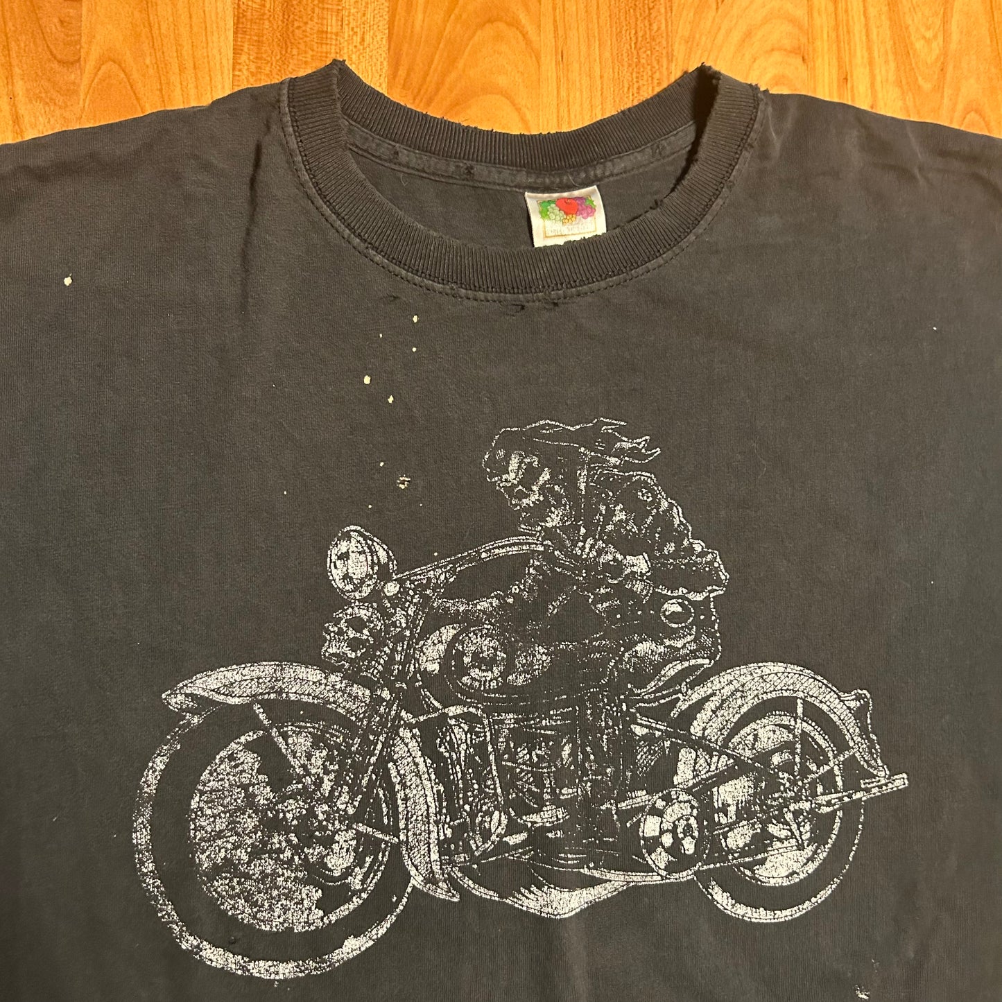 FOTL Lofteez Easy Riders Dallas Motorcycle Distressed Painter Black Grey Cotton Tshirt - XLarge - 25" x 29.5"