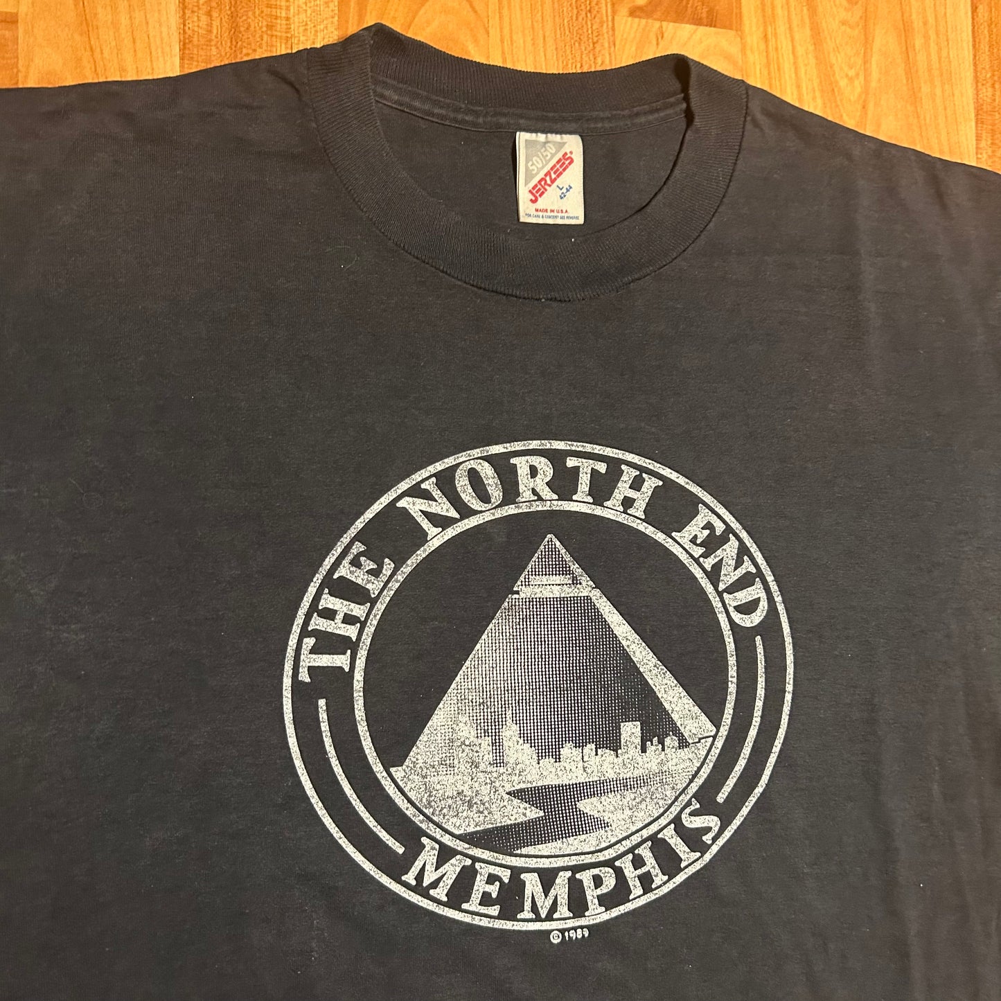 90’s Jerzees I Finally Found the North End Downtown Memphis 1989 Black 50/50 Cotton Polyester Tshirt - Large - 22" x 29"