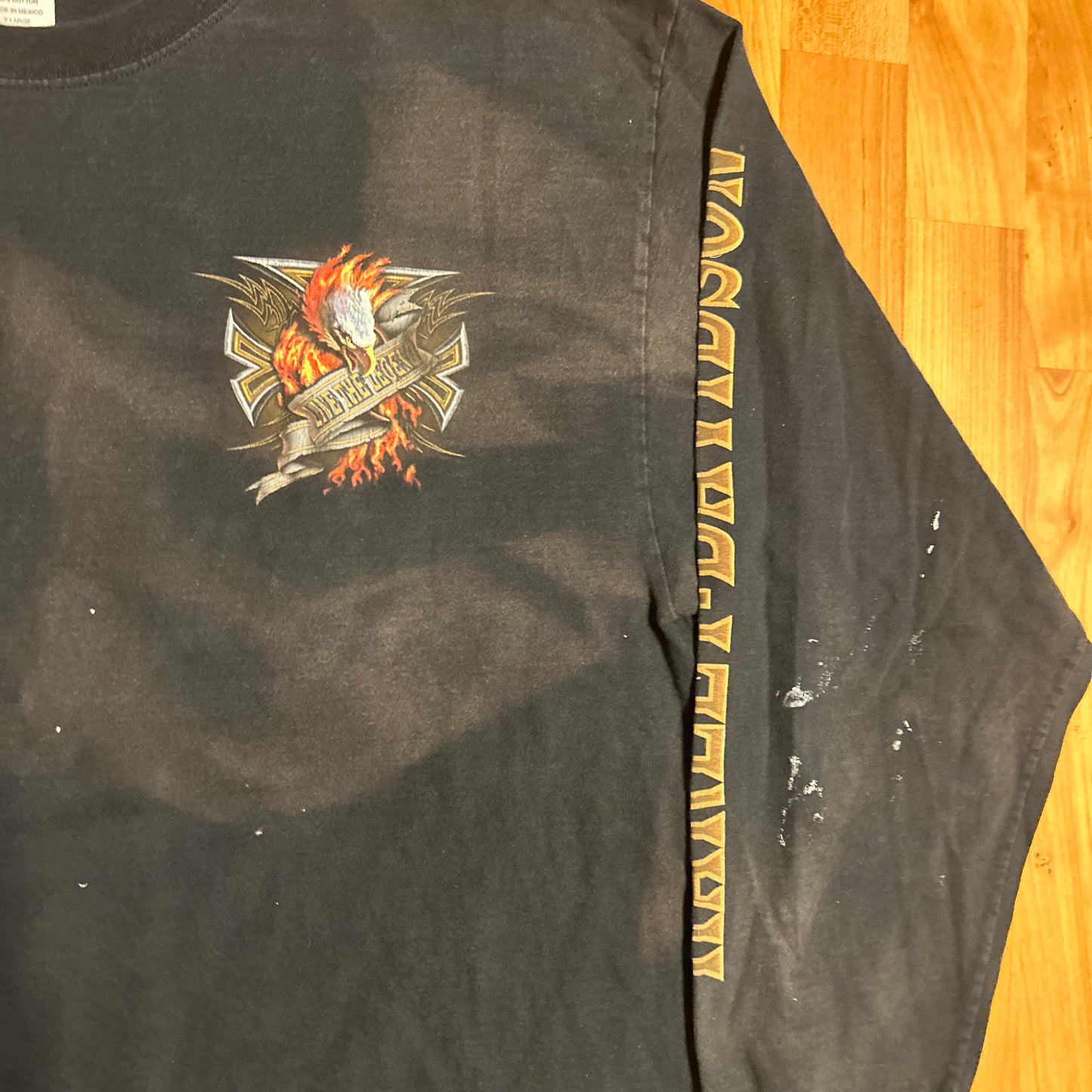 Harley Davidson Motorcycles 2007 Live the Legend Bumpus Collierville Tennessee Black Grey Faded Painter Longsleeve Shirt - Large - 23" x 30"