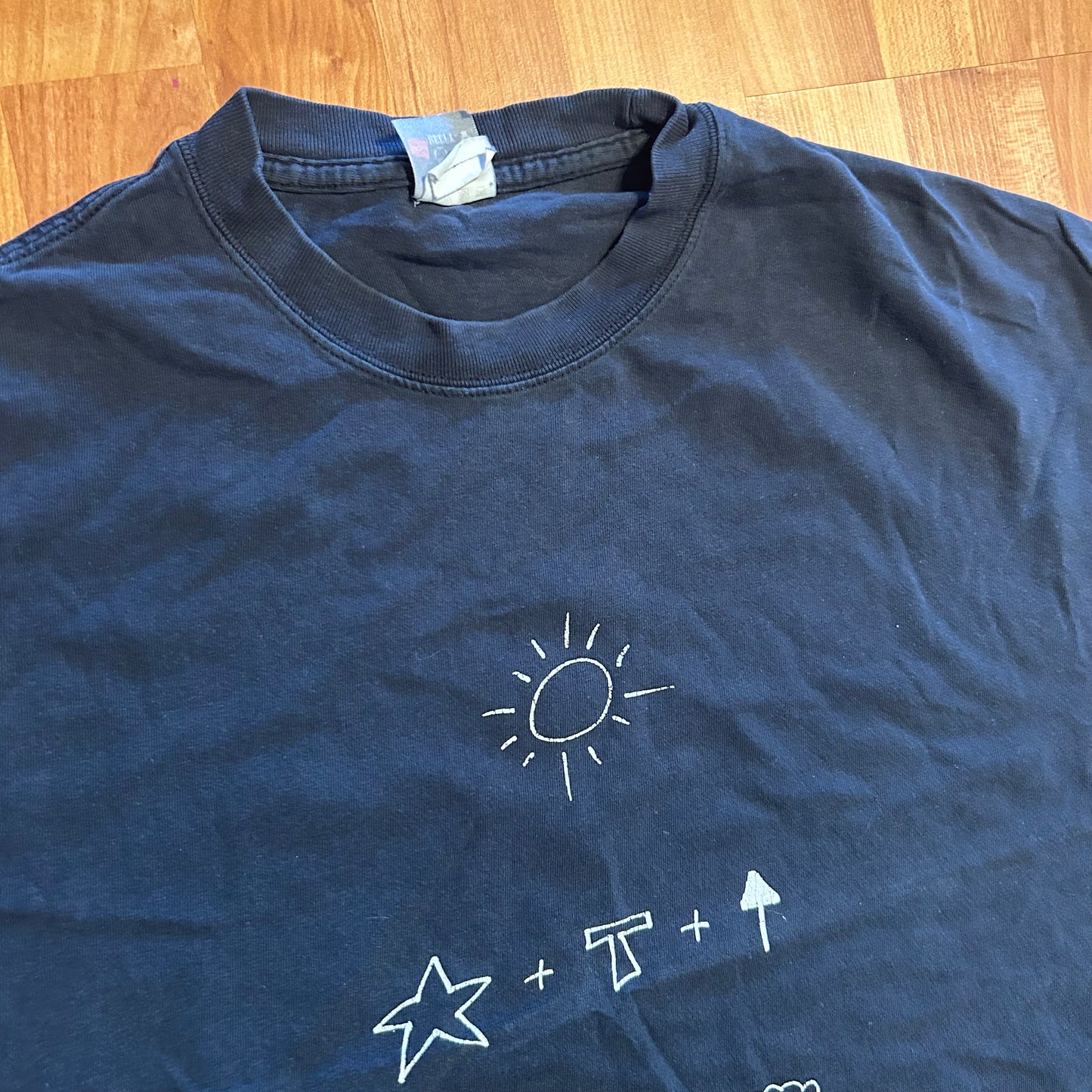 Sun Startup Essentials Black Tshirt - Large - 22.5" x 27"