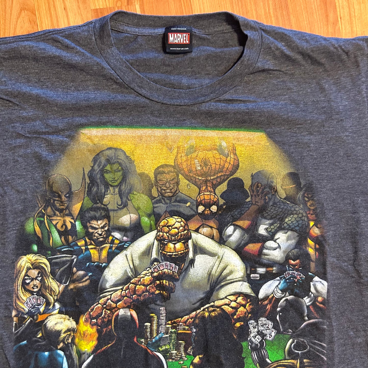 Marvel Cards Gambling Grey Tshirt - Large - 22.5" x 28"