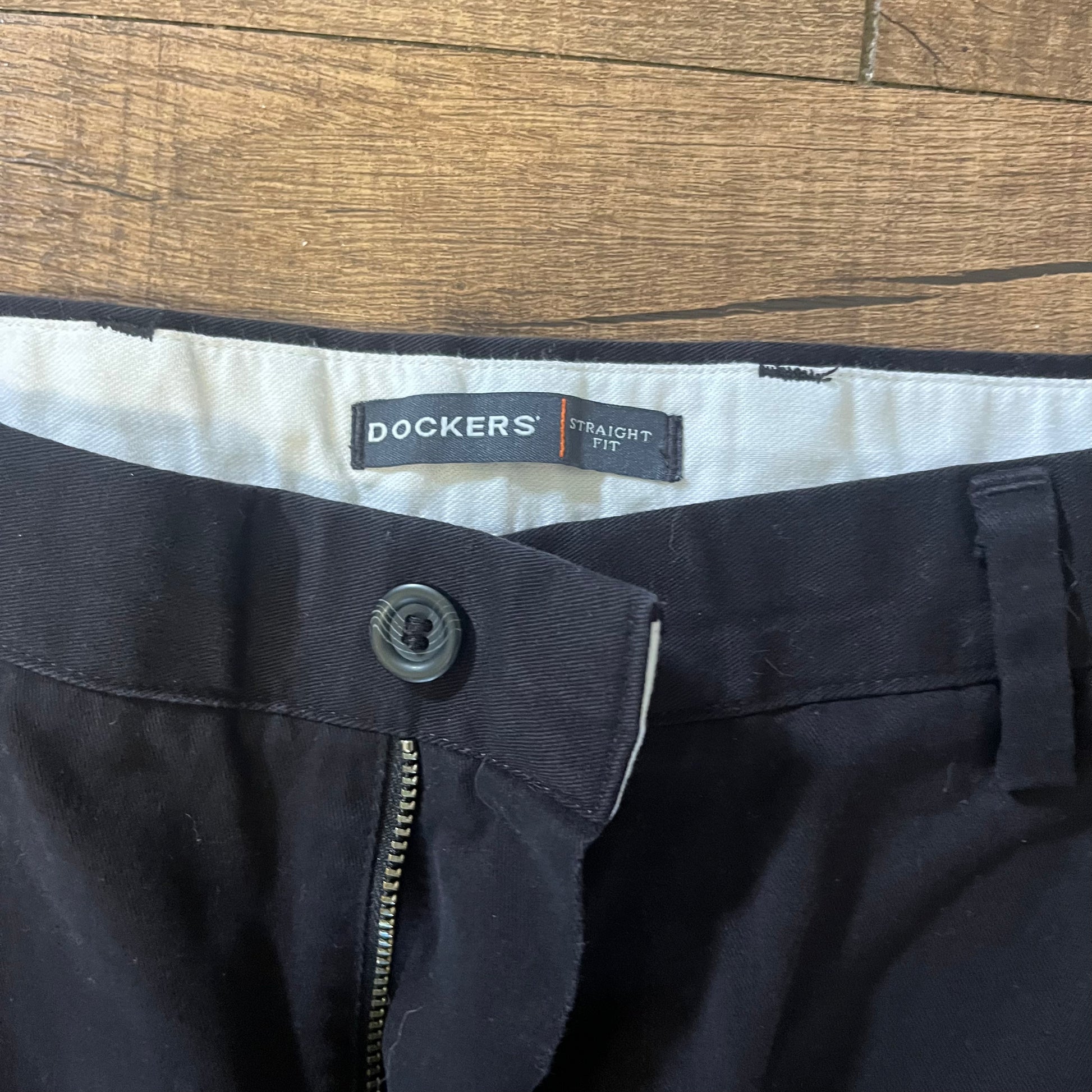 Dockers Straight Fit Black Khaki Dress Pants