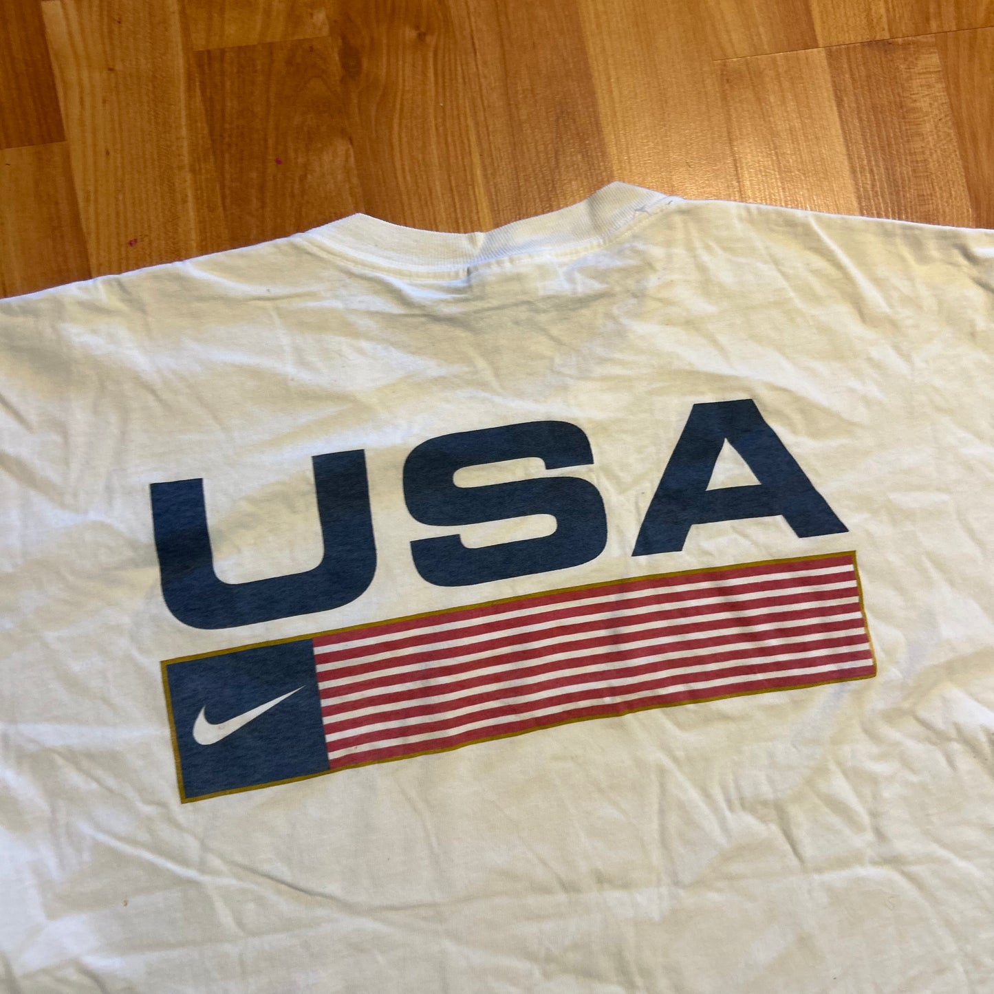 90's Nike USA White Tshirt - XLarge - 24.5" x 29"