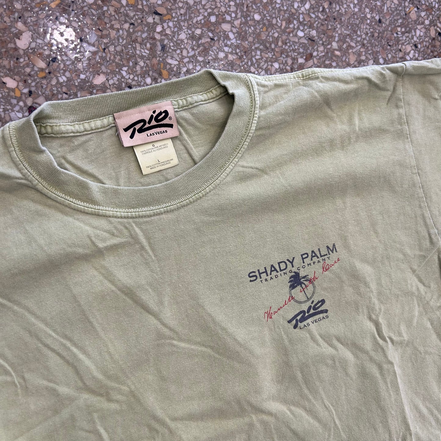 Shady Palm Green Faded Tshirt - Medium - 20" x 29"