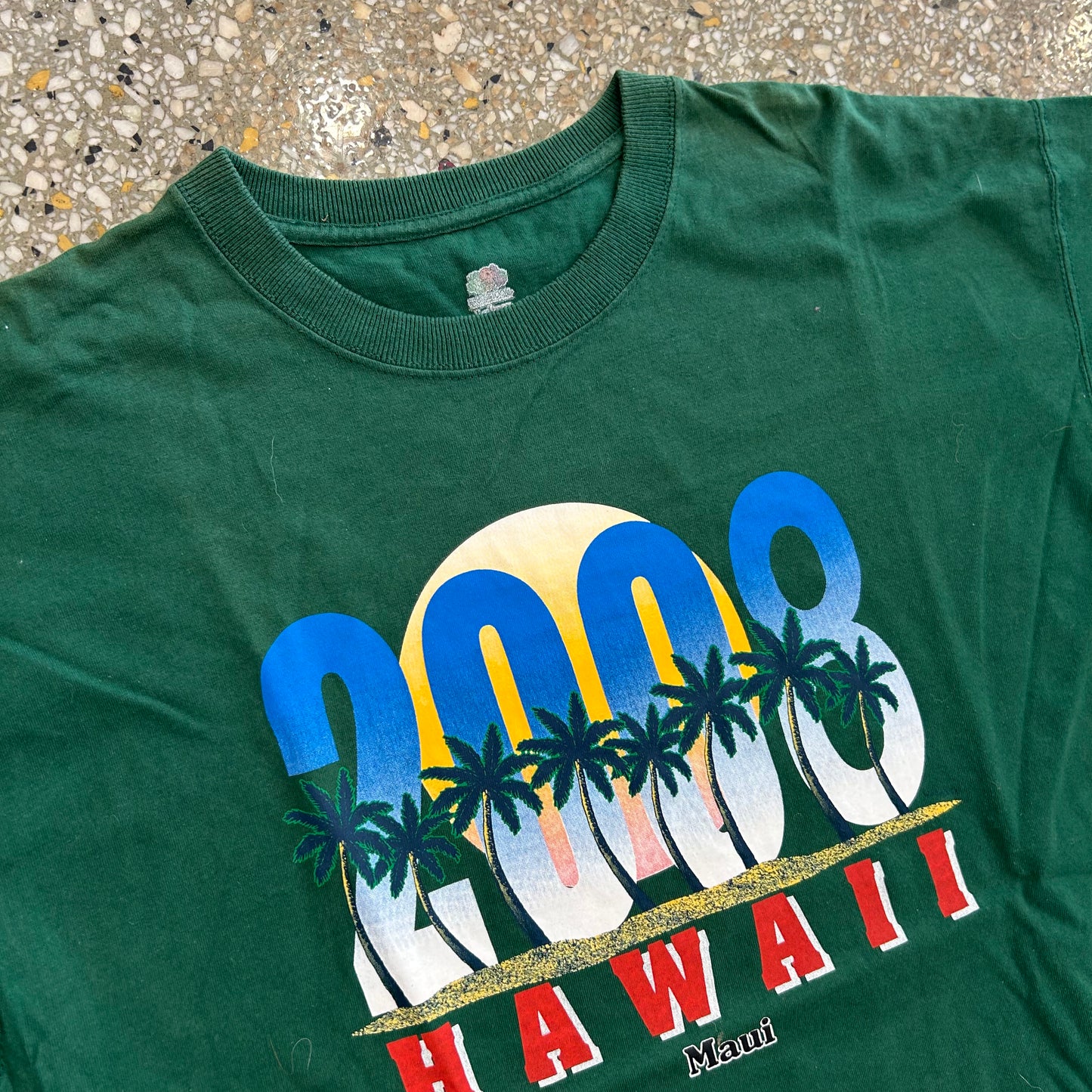 Hawaii 2008 Green Tshirt - Large - 23" x 31.5"