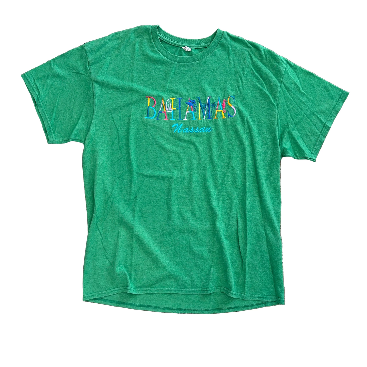 Bahamas Nassau Green Tshirt - Medium - 21" x 28"