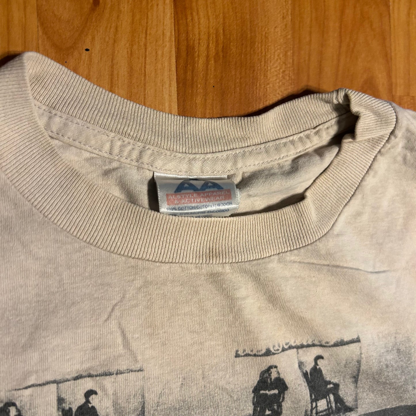 Alstyle The Beatles 2001 Tan Yellow Cotton Tshirt - Medium - 21" x 28.5"