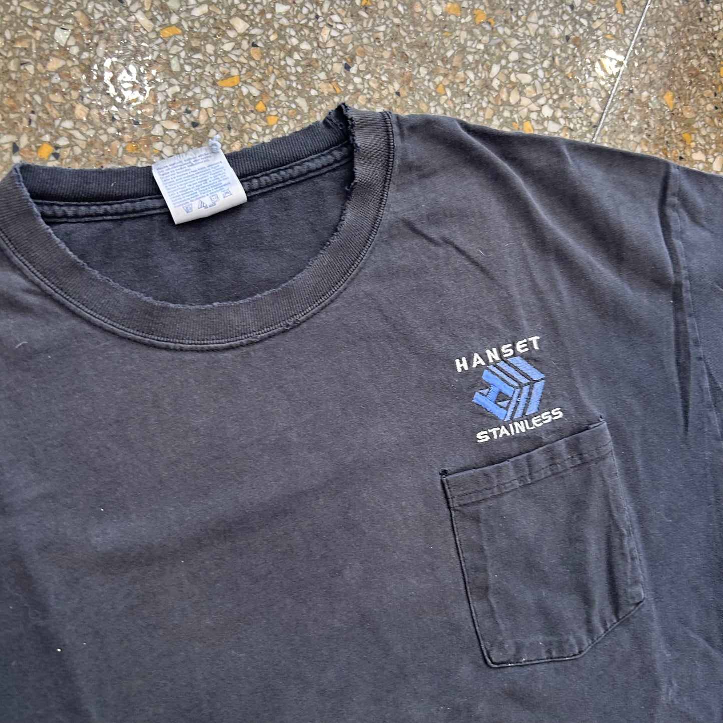 Hanset Stainless Black Faded Pocket Tshirt - XLarge - 24" x 29"