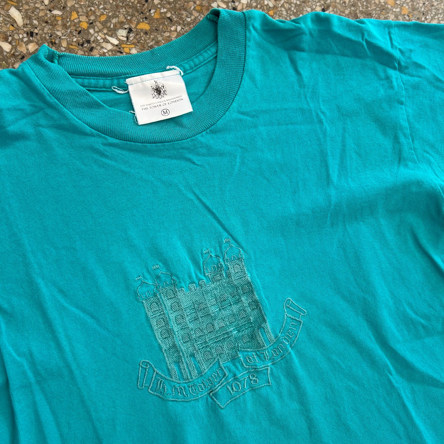 90's Tower of London Light Blue Green Teal Tshirt - Medium - 20" x 26"