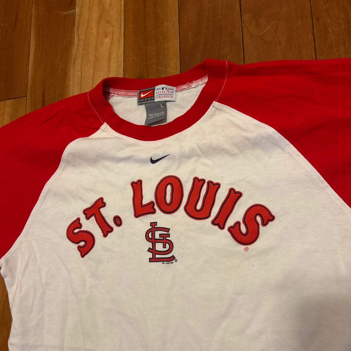 Team Nike St Louis Cardinals MLB Baseball Red White Tshirt - Small - 19.5" x 26"