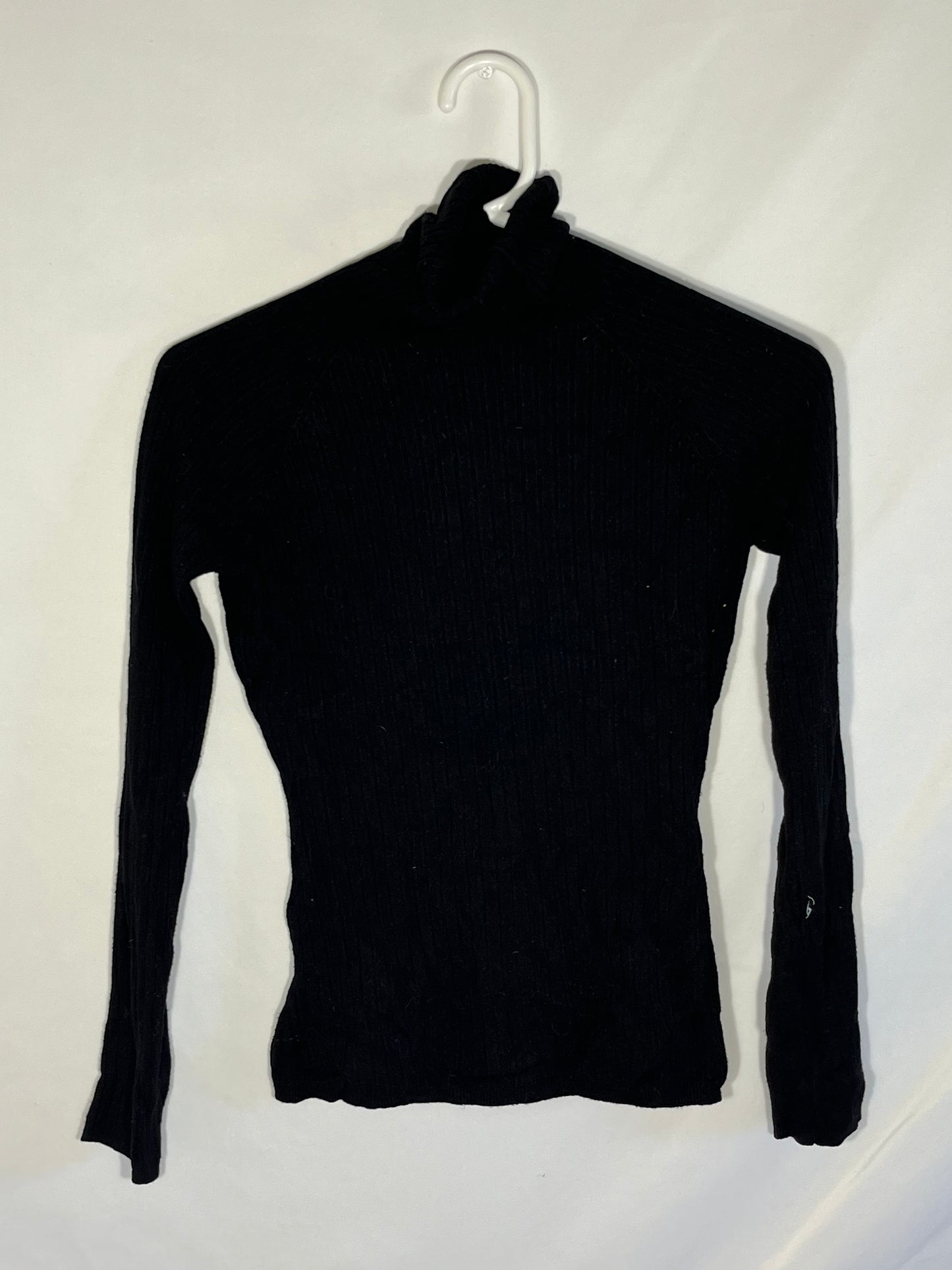 Longsleeve Turtleneck Shirt - XSmall - 14.5” x 21”