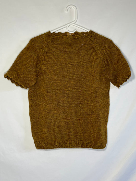 70's Short Sleeve Sweater Top - Small - 18” x 23”