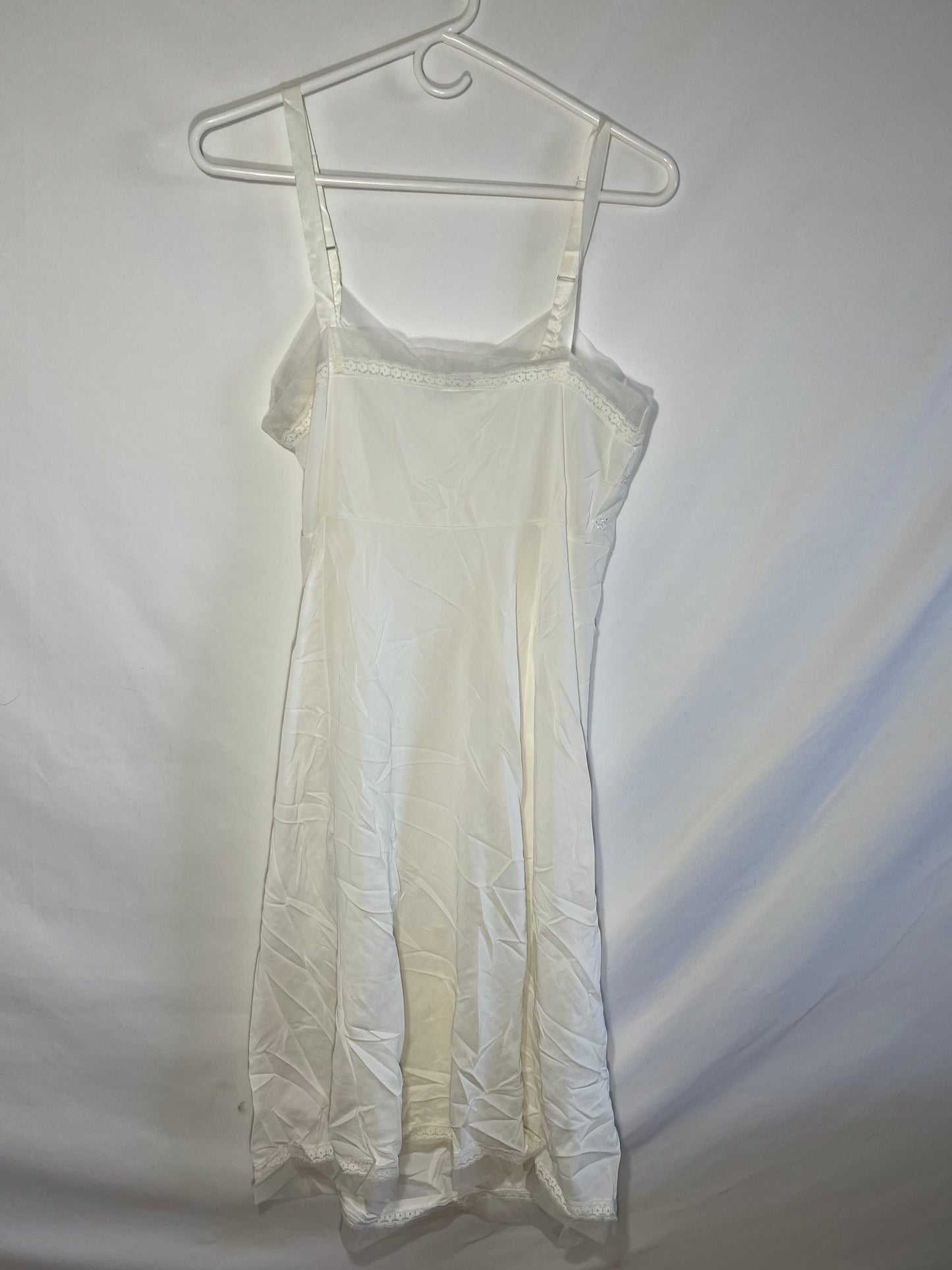 Vestido lencero de los 80 - 16.5” x 33”