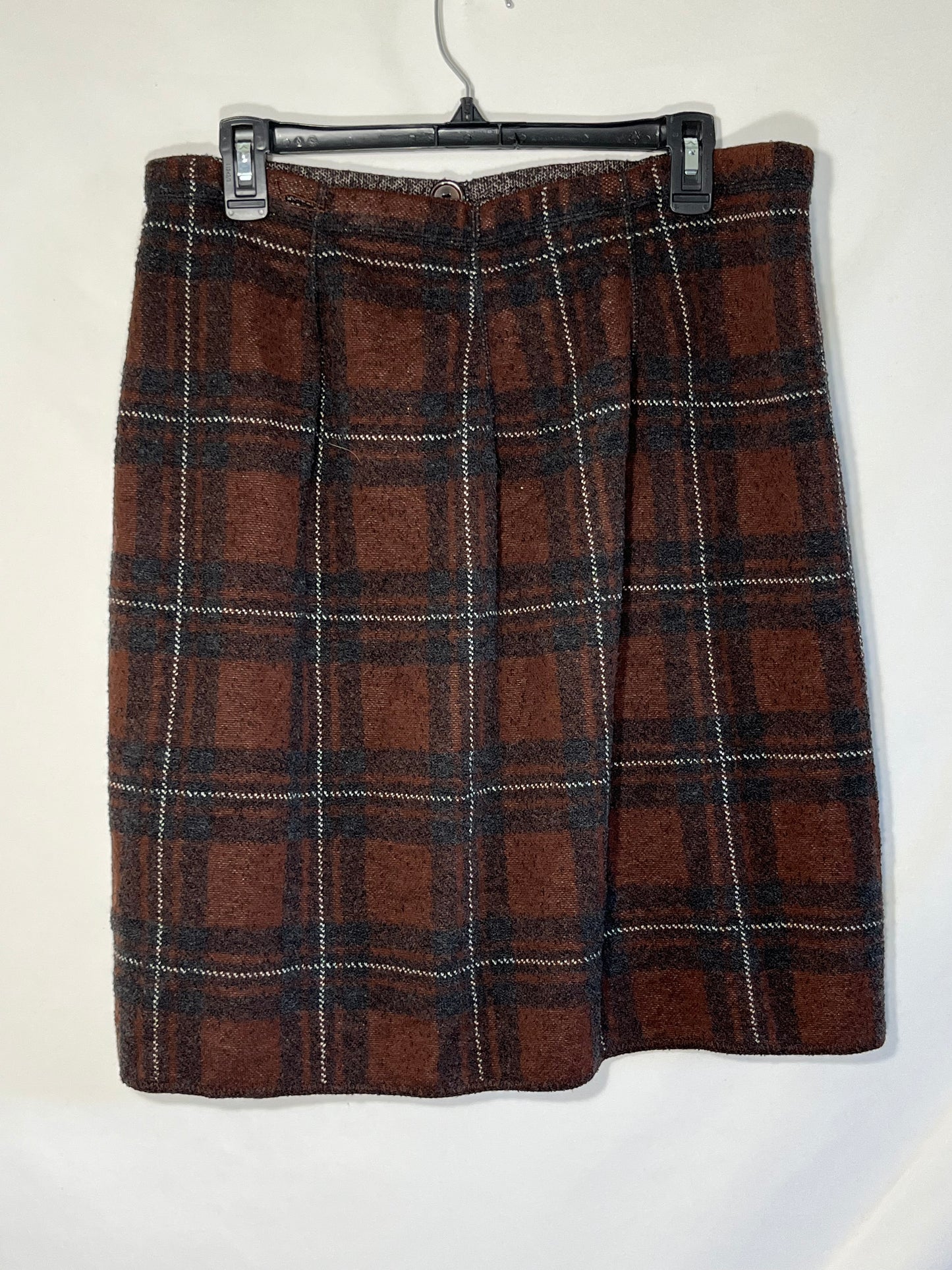 80's Plaid Skirt - 33” x 23.5”