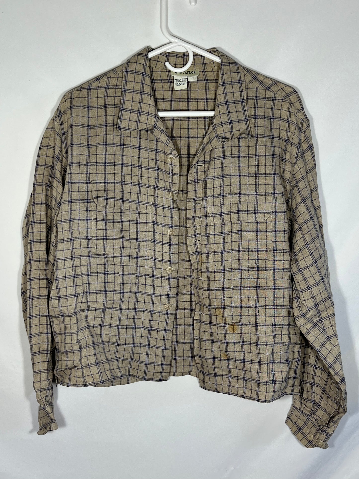 Ann Taylor Button Up Shirt - Medium - 20.5” x 22”