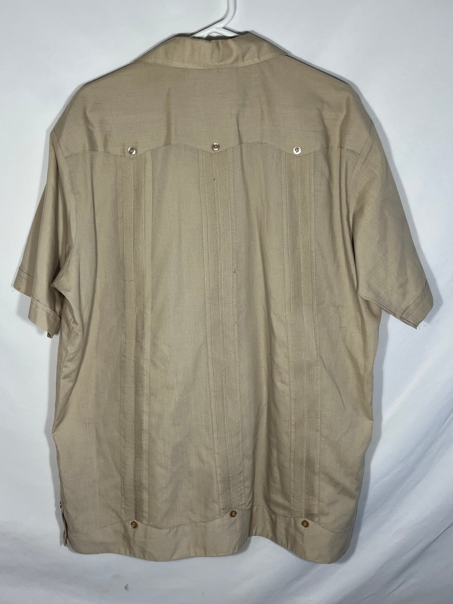 Camisa abotonada con muchos bolsillos - XL - 24.5” x 31”