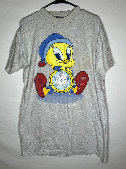 Looney Tunes Tweety Bird Tshirt - Medium - 21” x 31”