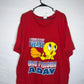 Tweety Bird Complaciendo a la gente Camiseta - XL - 25.5 "x 29"